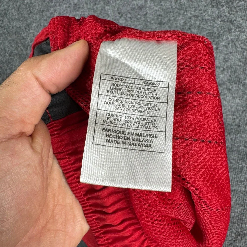 Nike Athletic Shorts Mens Size XL Red Grey Stripe Cargo Mesh Lined Drawstring